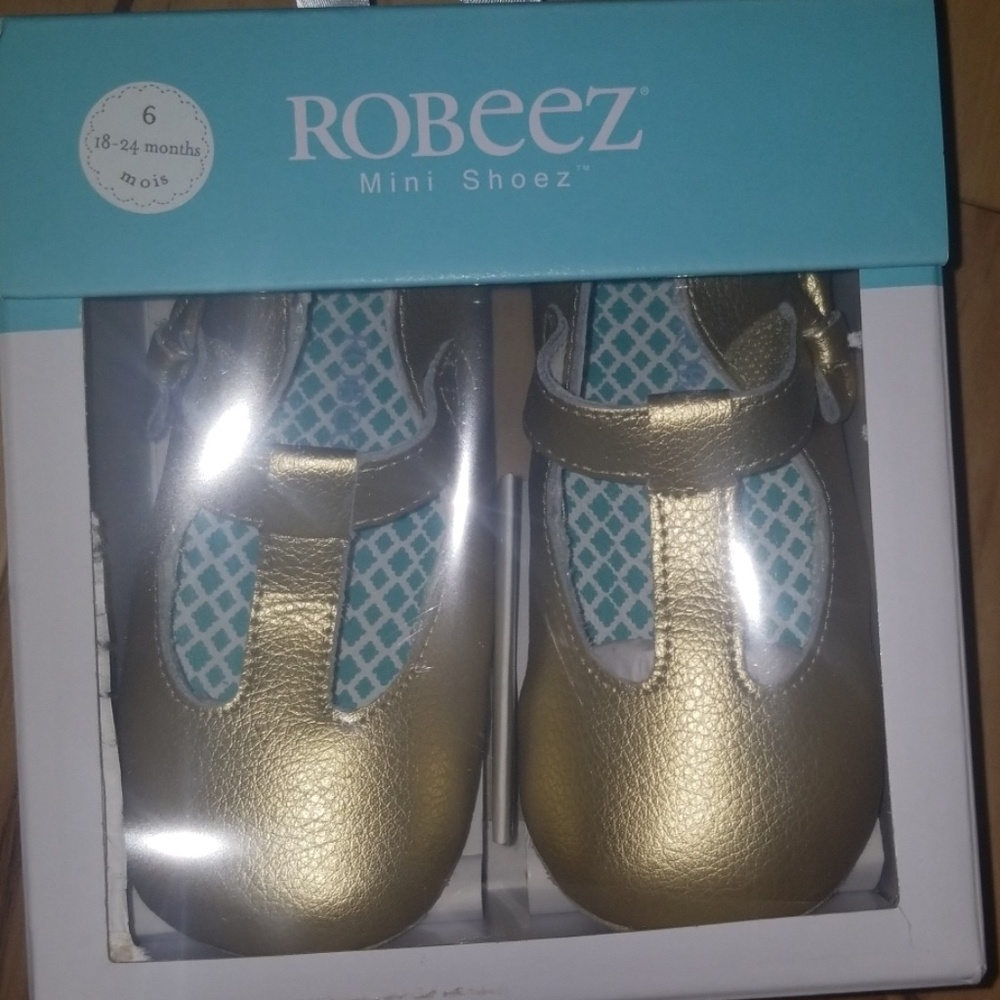 ROBeeZ mini shoez